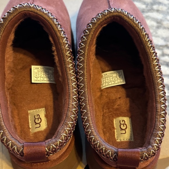 Women’s Ugg TAZZ Suede mules - Picture 4 of 9